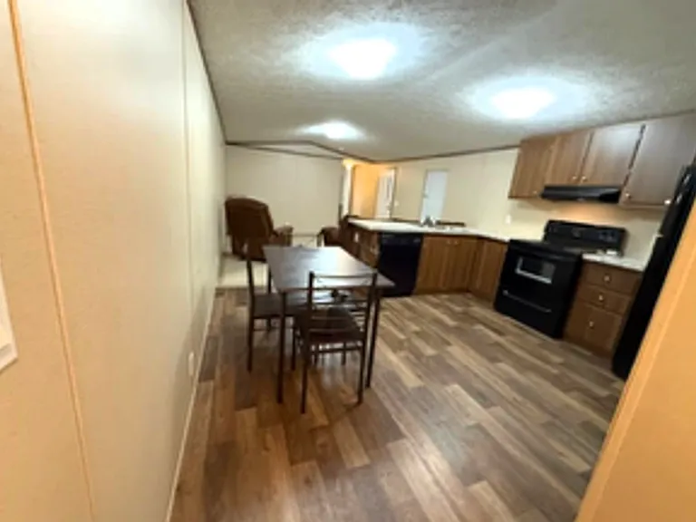 6953 Providence Church Rd — Photo 4