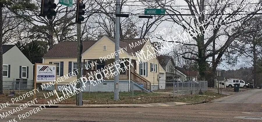Coming December! Don't Miss This Charming Remodeled 2 Bedroom Convenient To Downtown Chattanooga,... — Photo 1