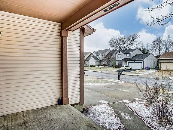 4th image of 3098 Fayburrow Dr
