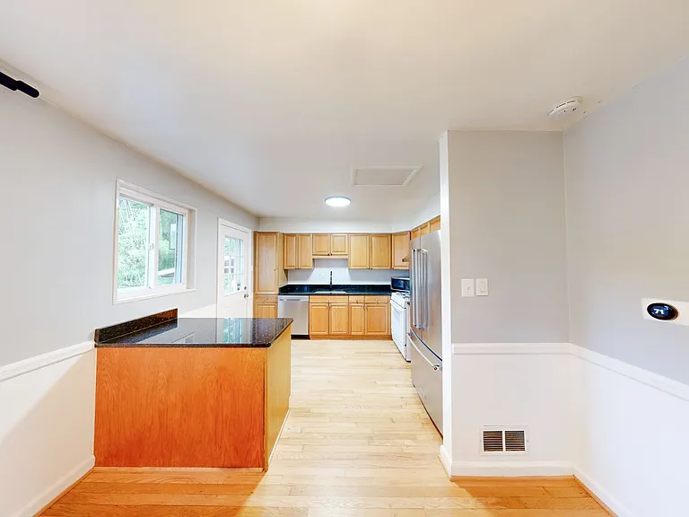 12122 Otis Dr — Photo 4