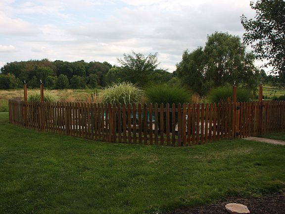 pool fencing