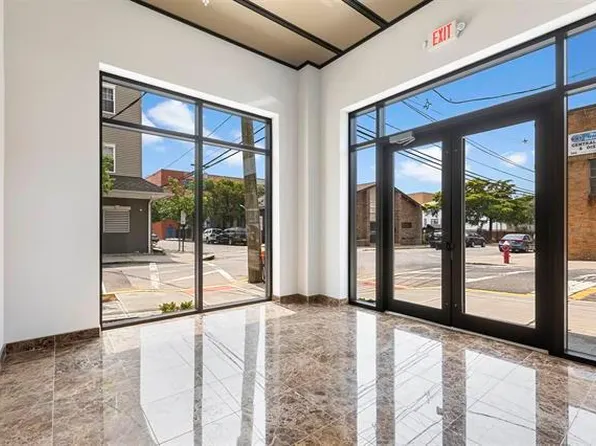 578 56th Street image 25 of 26