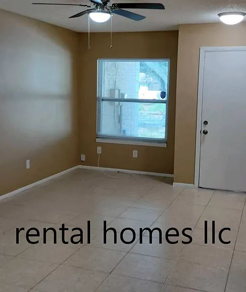 1230 Sophie Blvd — Photo 7