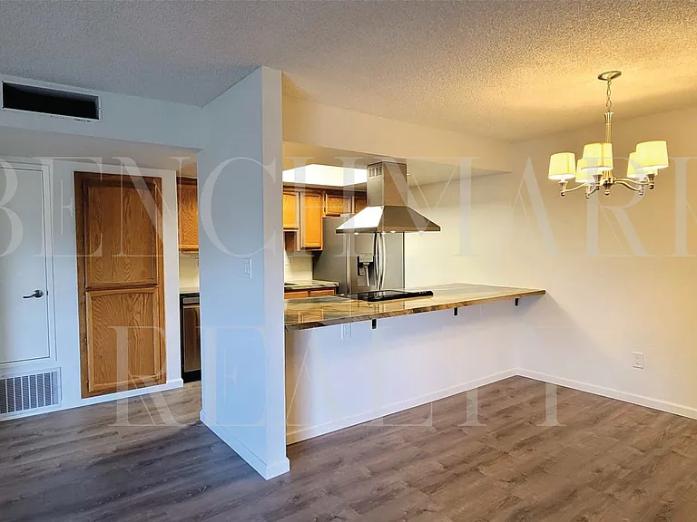2845 Idlewild Dr #305 — Photo 9