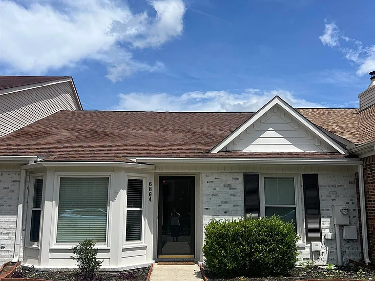 6864 Steeplechase Dr NW — Photo 1