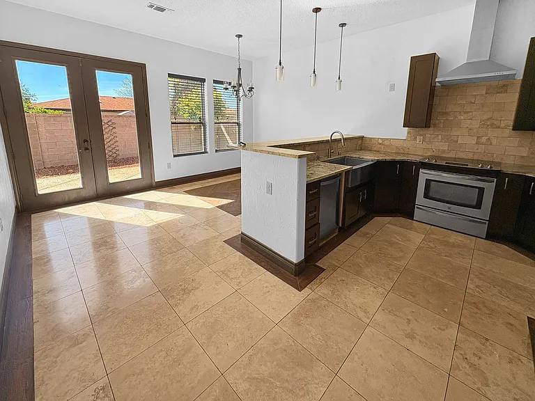 1611 Camino Del Arco — Photo 3