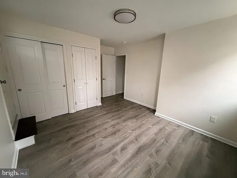 2048 S 21st St #2 — Photo 12