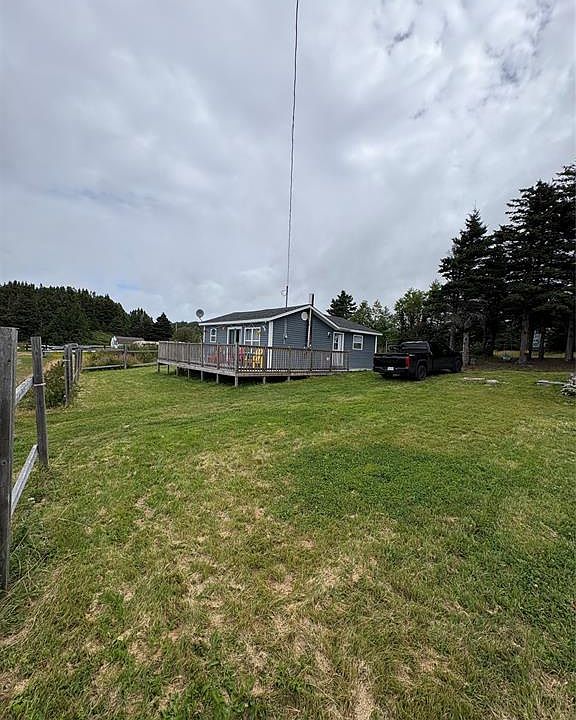 1st image of 4 Harbour View Lane