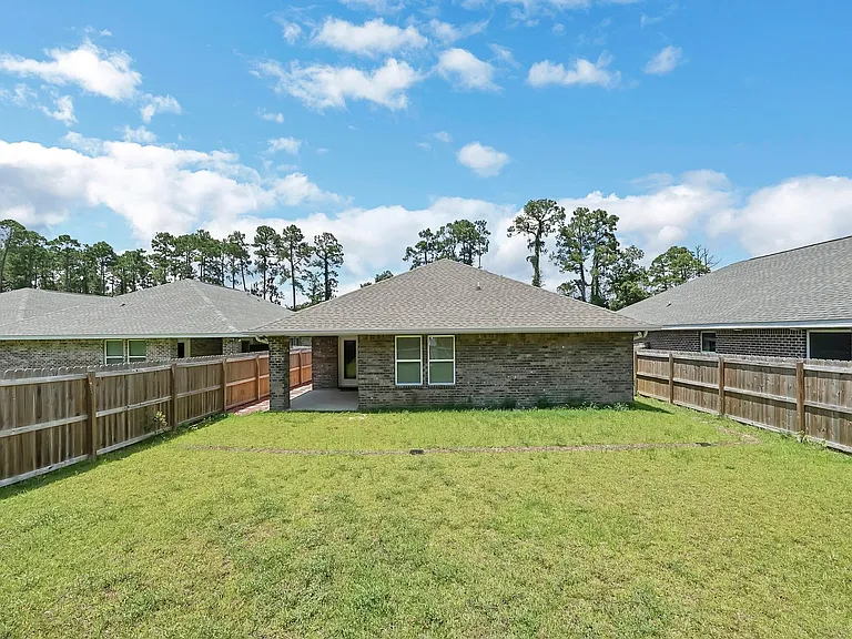 7385 E Bay Blvd — Photo 35