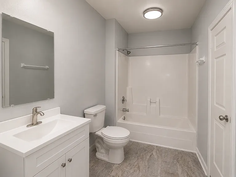 2202 Mercury Blvd #C28 — Photo 4