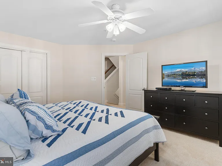 5114 Oneill Ln — Photo 19