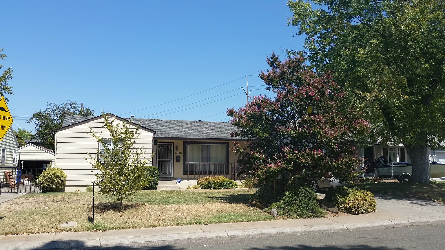 2125 Juliesse Ave photo 1