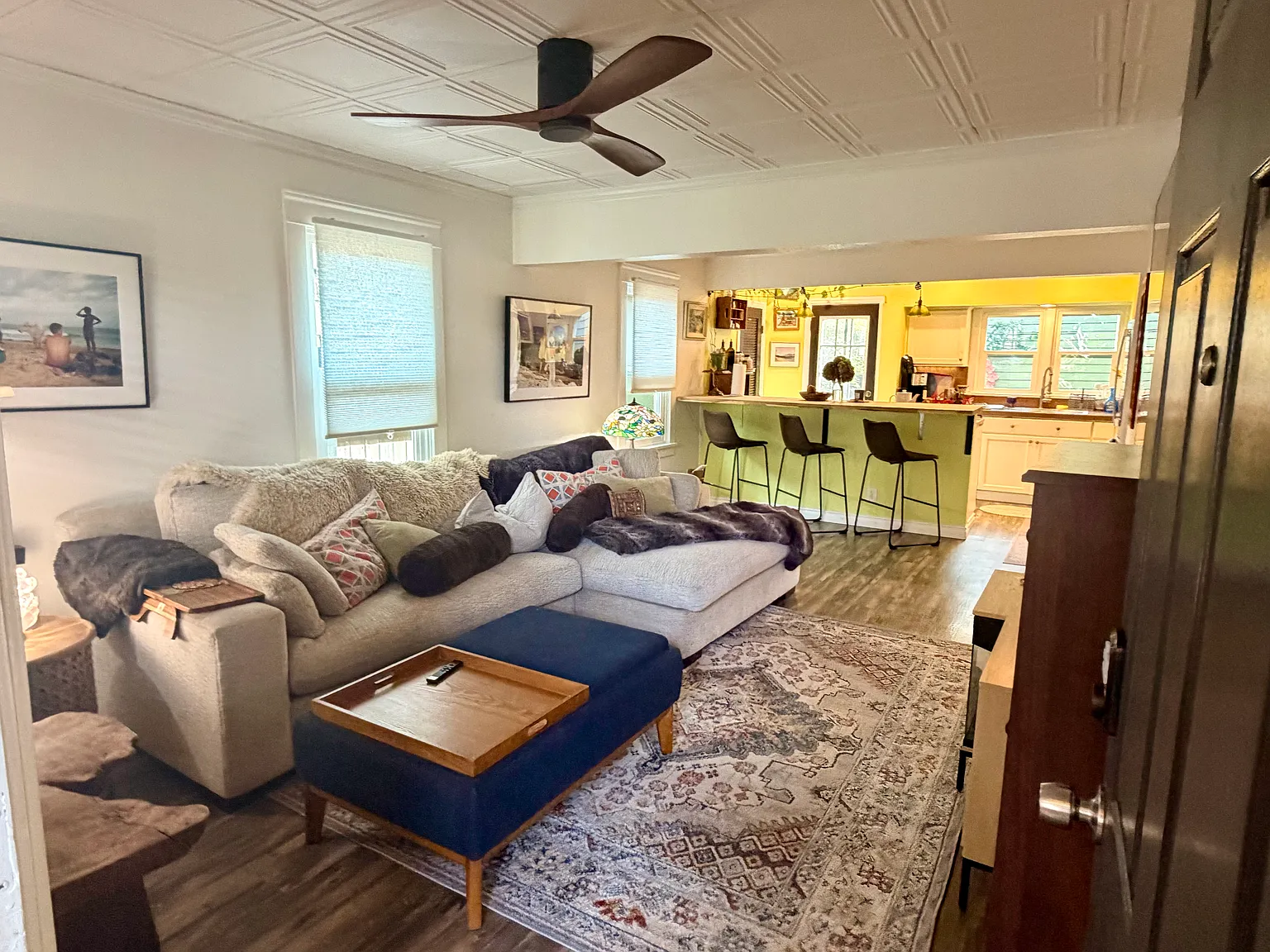 2 bed, 1200 sqft, $2,800 — Photo 3