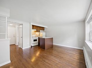 1936 S 16th Ave, Broadview, IL 60155