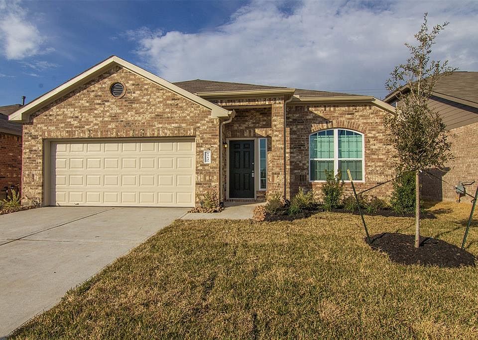 1st image of 17146 Cory Cornell Ln