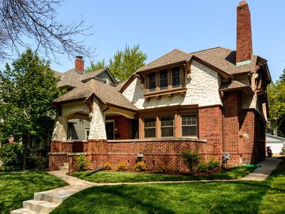 2734 N Prospect Ave, Milwaukee, WI, 53211