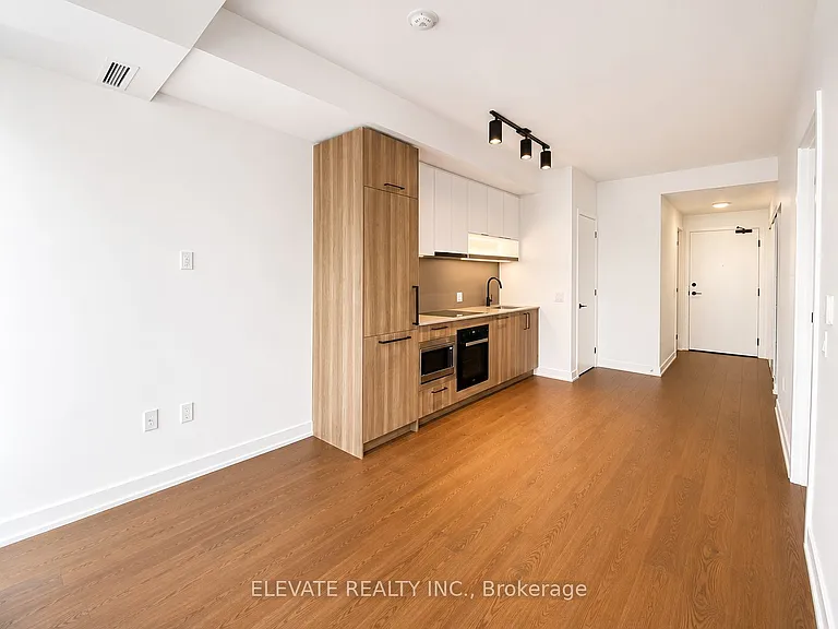 91 Montclair Ave #510 — Photo 3