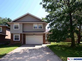 15249 W St, Omaha, NE 68137