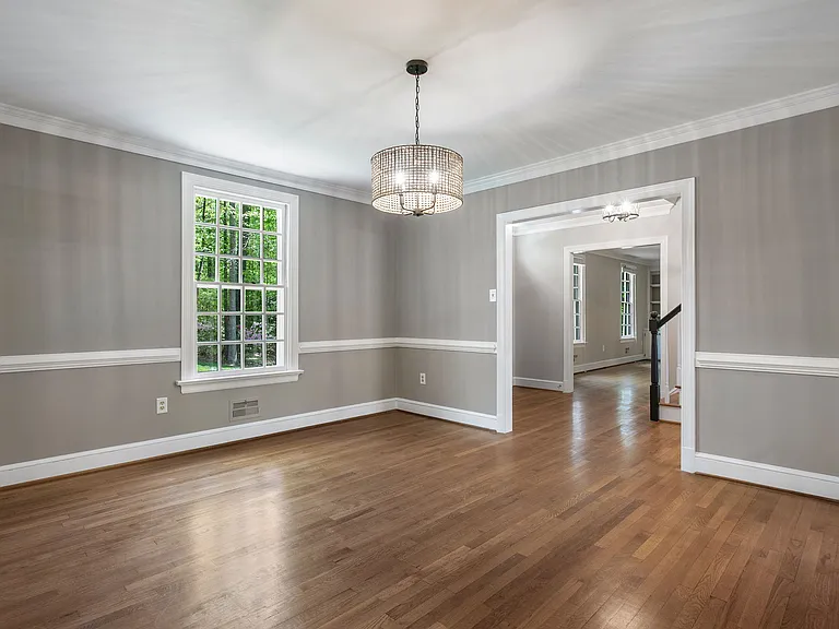 9900 Kingsbridge Rd — Photo 12