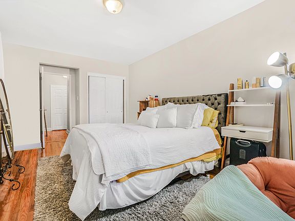 5th image of 282 E 35th St APT 3B
