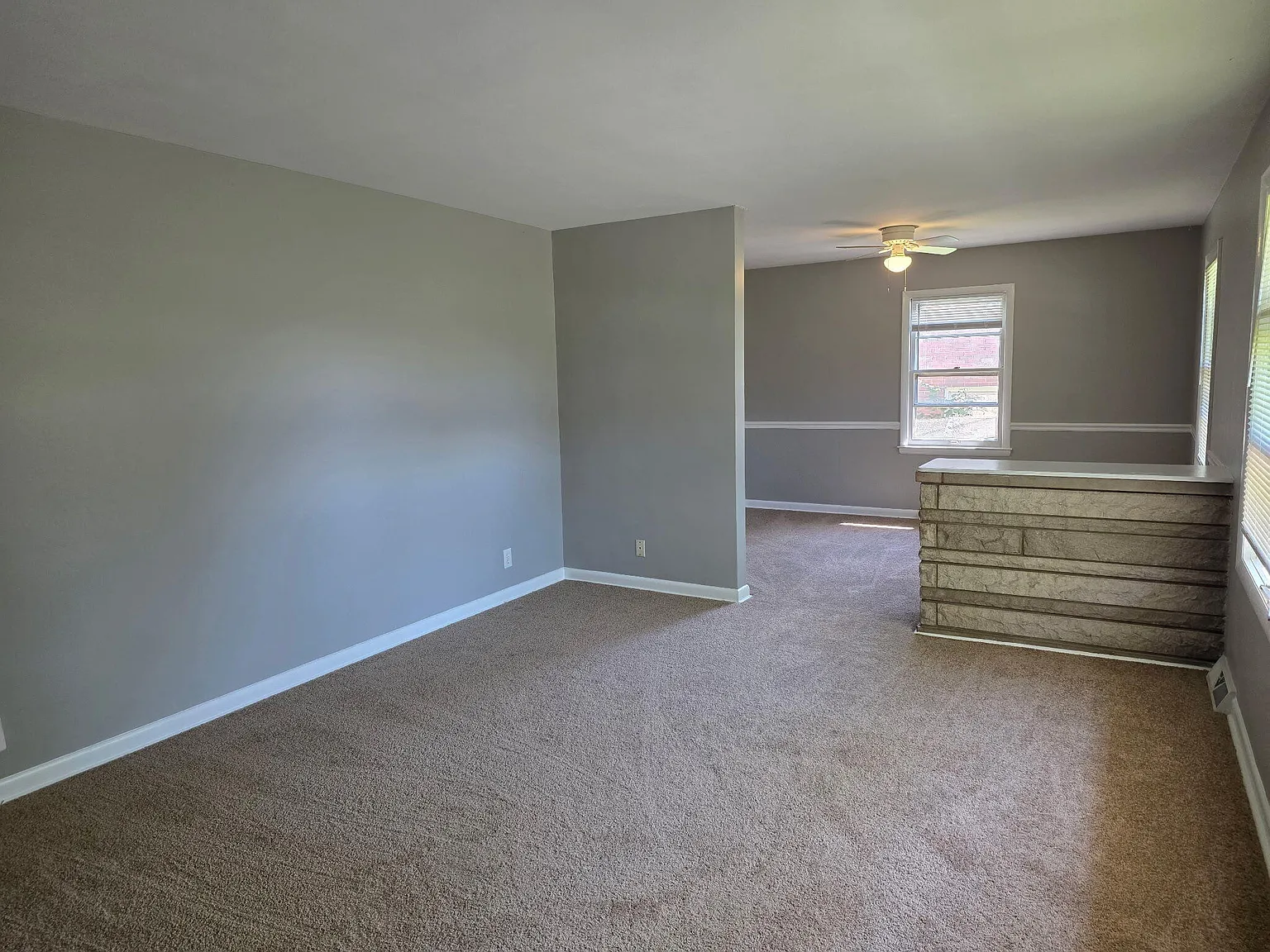 3 bed, 1.0 bath, 1125 sqft, $1,800 — Photo 4