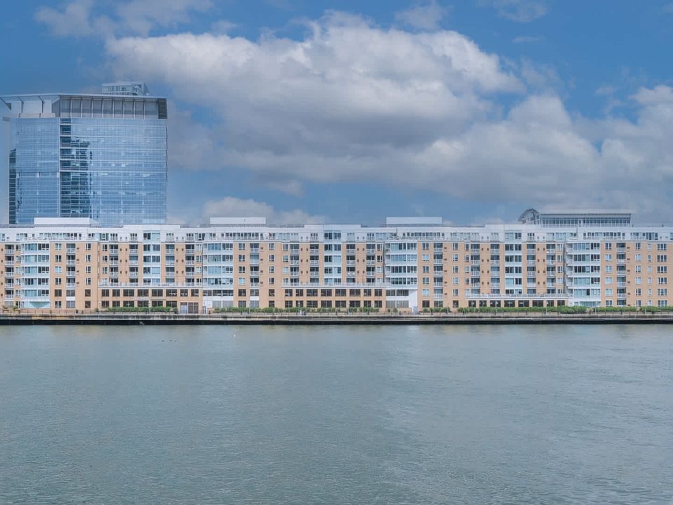Exterior Waterfront Views