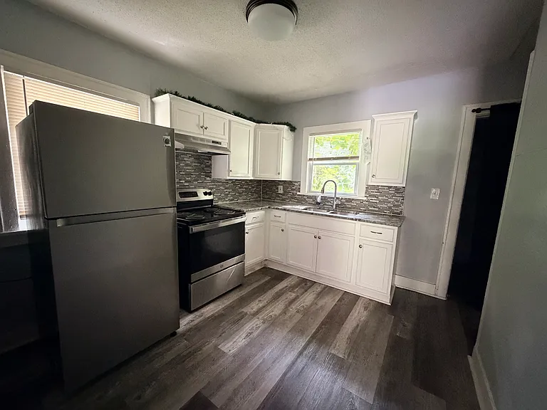3701 Bales Ave — Photo 3