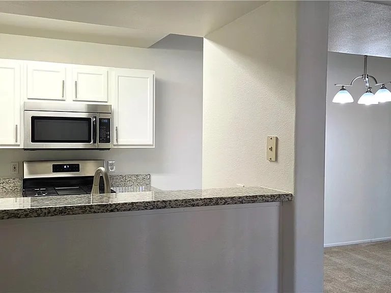 950 Seven Hills Dr #523 — Photo 5