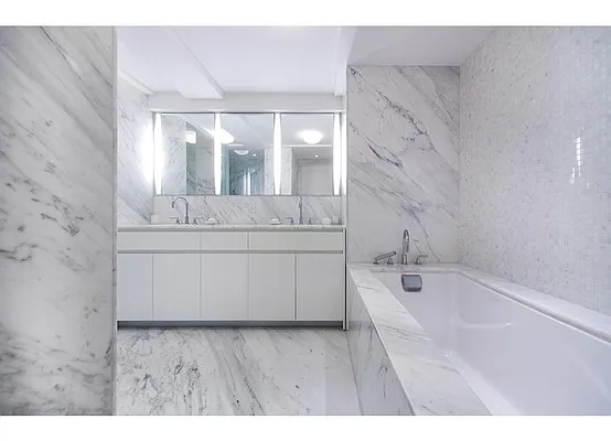 Rented by Warburg | media 31