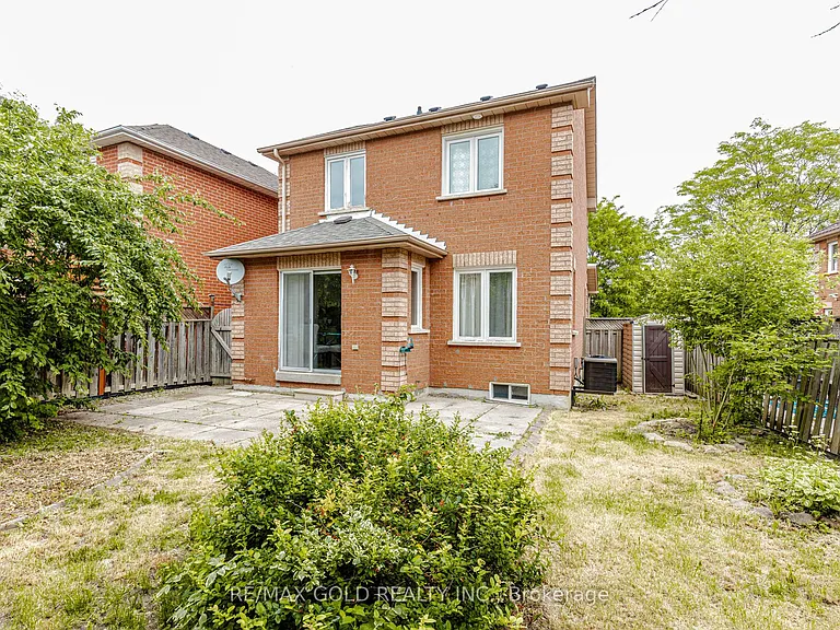 34 White Tail Cres — Photo 25