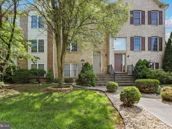 1127 Lindsay Ln, Hagerstown, MD 21742