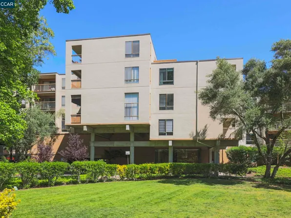 330 N Civic Dr APT 203, Walnut Creek, CA 94596