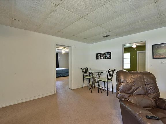 5th image of 1213 NE 12th Ave