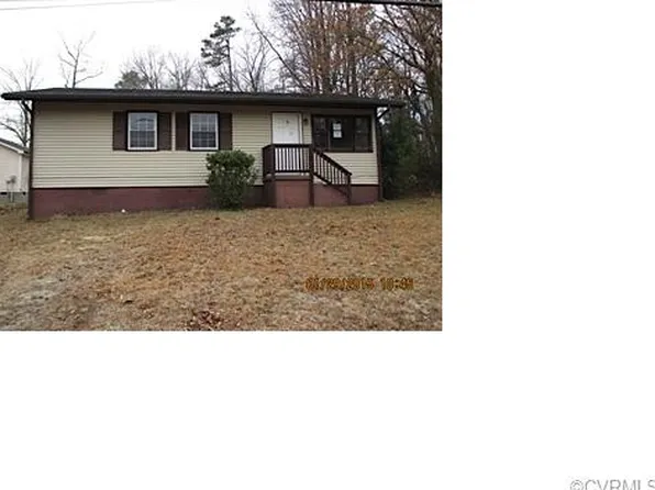 2102 Arlington Rd, Hopewell, VA 23860