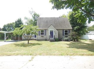 180 Bedford Ave, Warwick, RI 02886