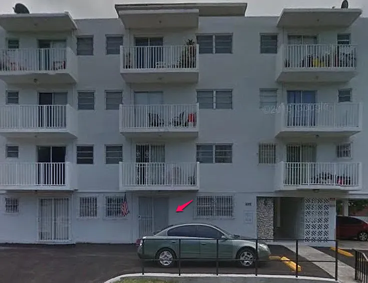 428 SW 5th Ave #101 — Photo 1