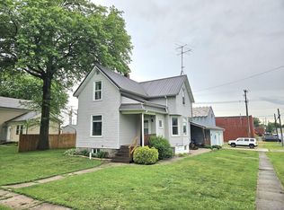 610 3rd St, Durant, IA 52747