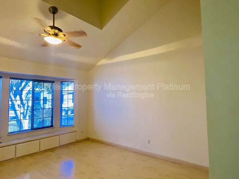 22 N Bliss Ave — Photo 12