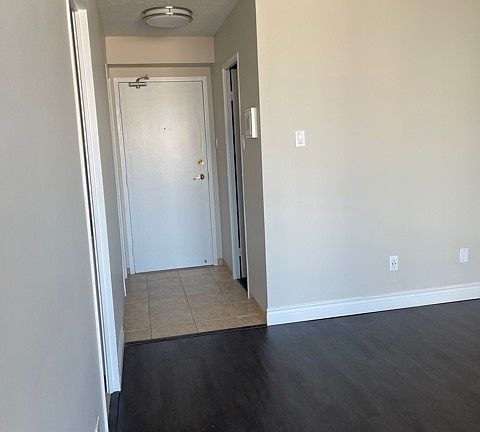5th image of 500 Duplex Ave #1808