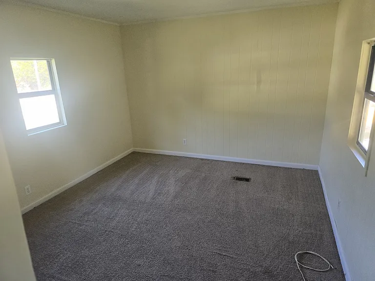 8 Cedar Grove Village St — Photo 7
