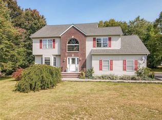 100 Beach St, Cornwall, NY 12518