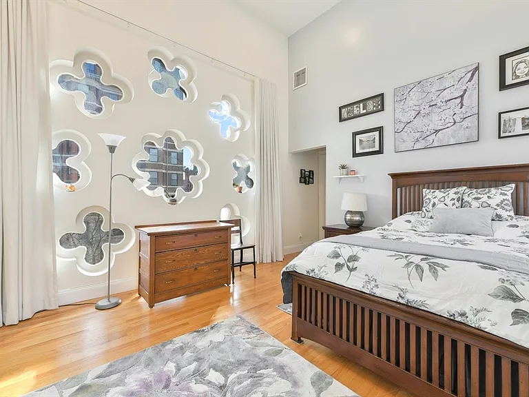 492 Beacon St #82 — Photo 16