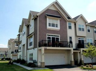 3561 Hazel Trl UNIT E, Saint Paul, MN 55129