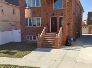 15-12 149th St, Whitestone, NY 11357