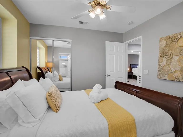 79320 Desert Wind Ct — Photo 48