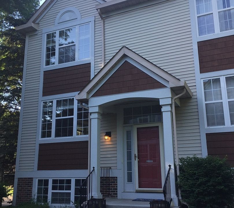 1st image of 1609 Orchard Ct