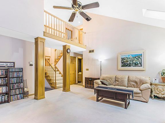 4th image of 4420 Zachary Ct
