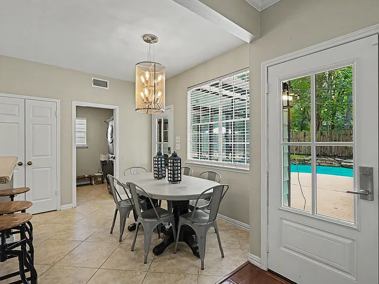 39 W Trace Creek Dr — Photo 19