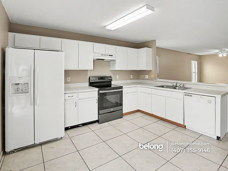 1164 Kempton Chase Pkwy — Photo 6
