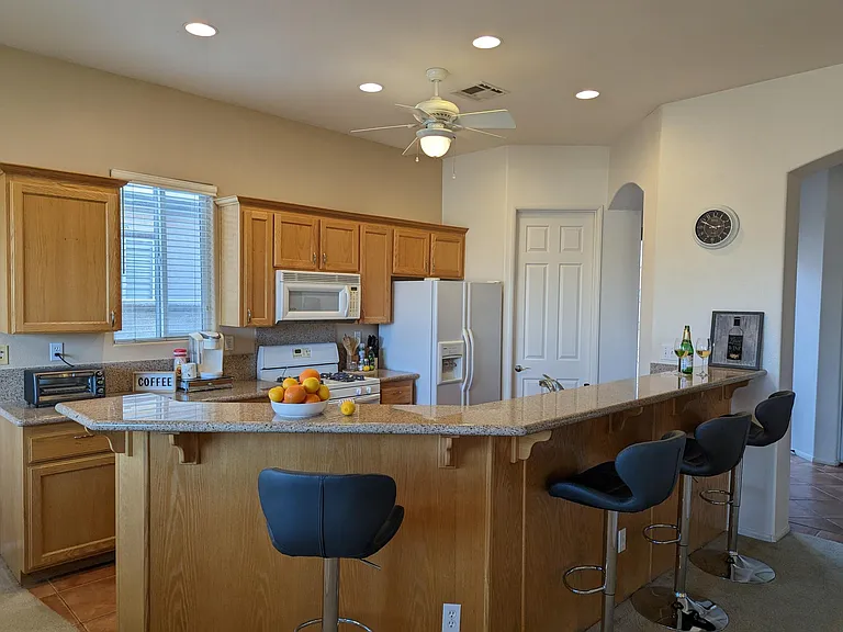 49544 Wayne St — Photo 12